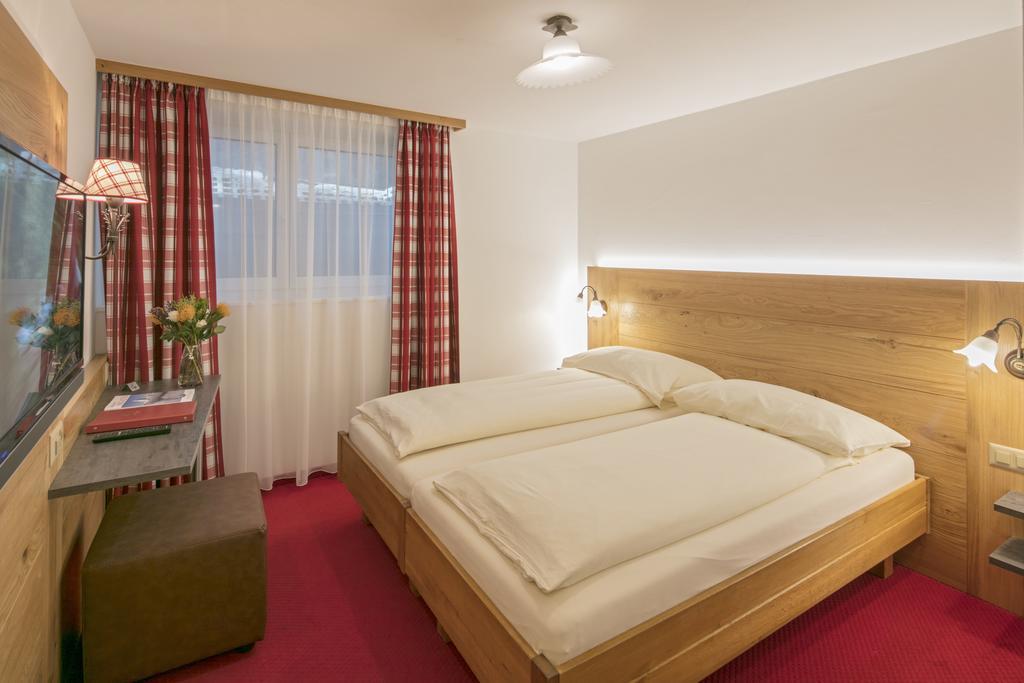 Annex Antika Hotell Zermatt Eksteriør bilde