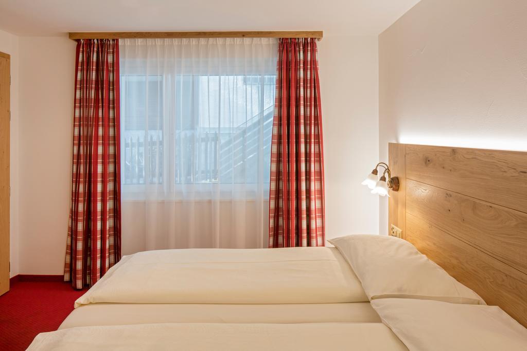 Annex Antika Hotell Zermatt Eksteriør bilde